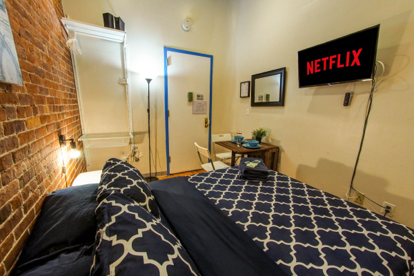 #10618 - The Lovely Suite | Vakantieverhuur | Empire Bway