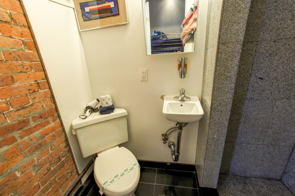 #10649 - Nice Studio in Midtown Manhattan | Lomavuokraus | Empire Bway