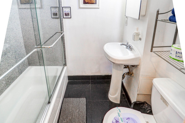 #11410 - Amazing Midtown Studio | Vakantieverhuur | Empire Bway