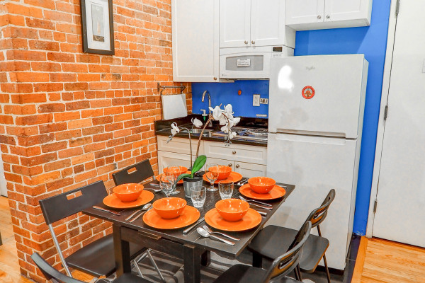 #11428 - The Cozy Studio | Vakantieverhuur | Empire Bway
