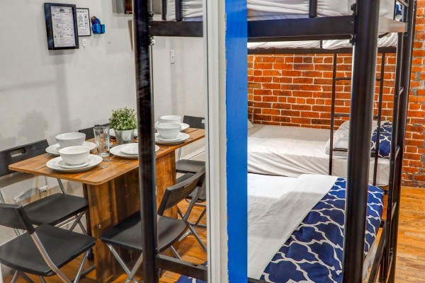 #11461 - Charming Studio | Vakantieverhuur | Empire Bway