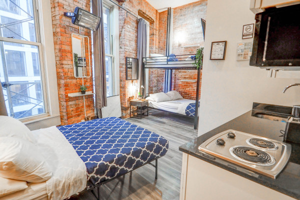 #11472 - Iconic flat along Midtown west NYC | Lomavuokraus | Hello Homes Sitges