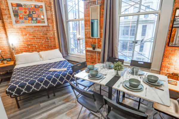 #11474 - Iconic flat along Midtown west NYC | Lomavuokraus | Hello Homes Sitges
