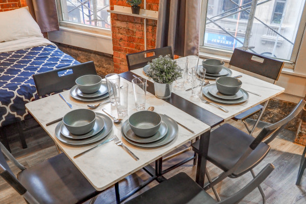 #11482 - Iconic flat along Midtown west NYC | Holiday Rentals | Empire Bway