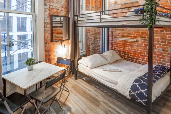 #11504 - Iconic flat along Midtown west NYC | Holiday Rentals | Empire Bway