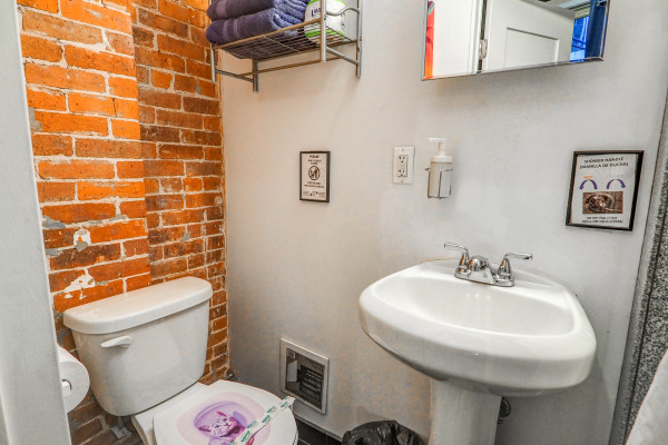 #11506 - Iconic flat along Midtown west NYC | Holiday Rentals | Empire Bway