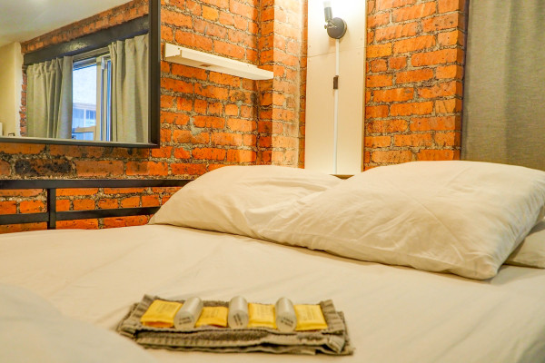 #11524 - Sweet Studio Manhattan | Holiday Rentals | Empire Bway