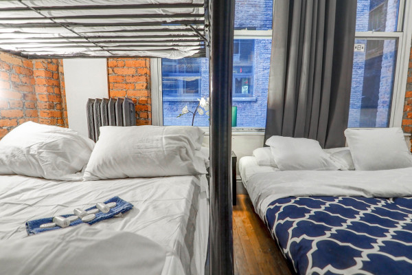#11553 - Chic Executive Studio | Holiday Rentals | Empire Bway