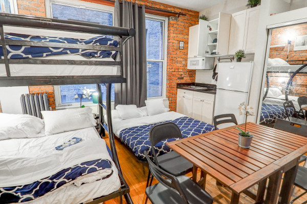 #11558 - Chic Executive Studio | Holiday Rentals | Empire Bway