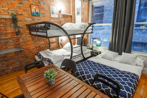 #11561 - Chic Executive Studio | Holiday Rentals | Empire Bway