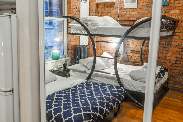 #11574 - Chic Executive Studio | Holiday Rentals | Empire Bway