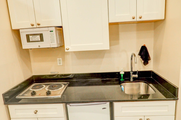 #11592 - Studio flat in West Midtown | Holiday Rentals | Empire Bway