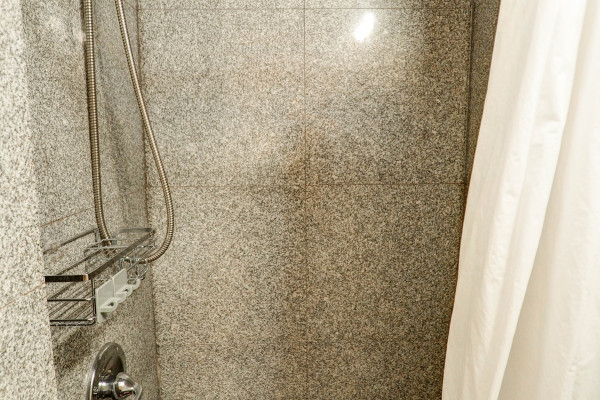 #11596 - Studio flat in West Midtown | Holiday Rentals | Empire Bway