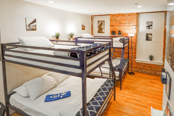 #11632 - Executive Loft Manhattan | Holiday Rentals | Empire Bway
