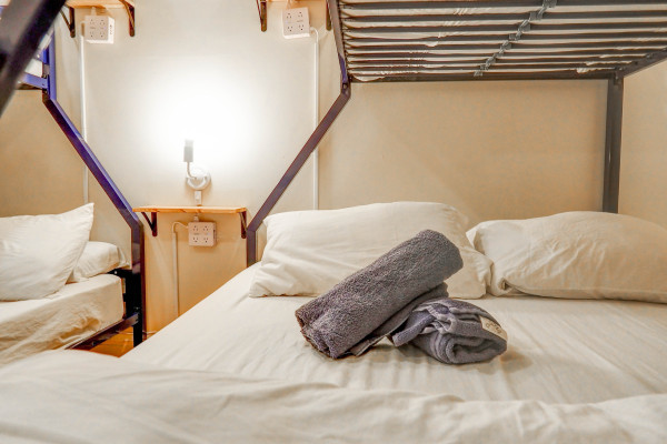 #11634 - Executive Loft Manhattan | Holiday Rentals | Empire Bway