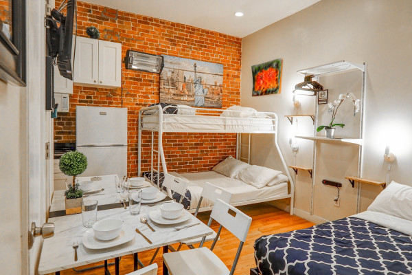 #11660 - The Little Midtown Studio | Lomavuokraus | Hello Homes Sitges
