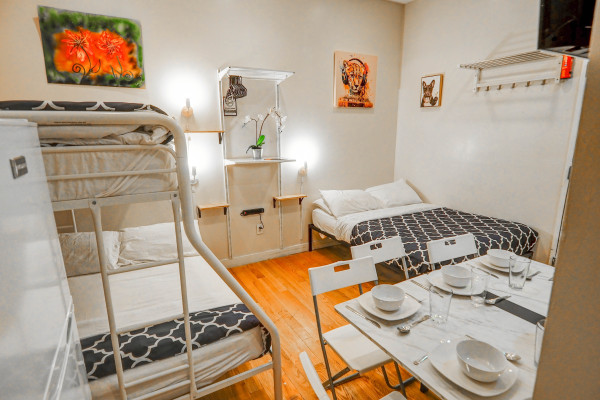 #11666 - The Little Midtown Studio | Holiday Rentals | Empire Bway